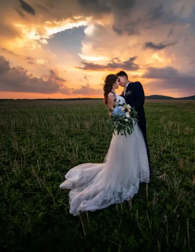 természetes esküvői kreatív fotózás Pécs